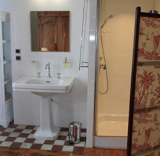 La Maison Des Vignes Bed & Breakfast