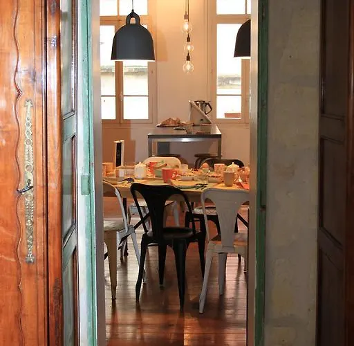 Couette-café La Maison Des Vignes 2*